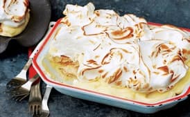 Banana Meringue Pudding
