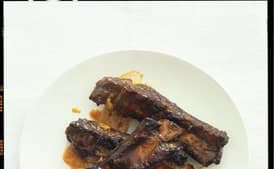 Beef Ribs with Orange and Smoked Paprika Sauce