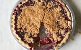 Blueberry Crumble Pie