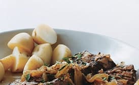 Braised Beef and Onions
