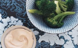 Broccoli Trees With Creamy White-Bean Dip