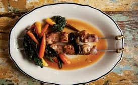 Brochette de Lapin
aux Pruneaux