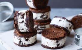 Brownie Ice-Cream Sandwich