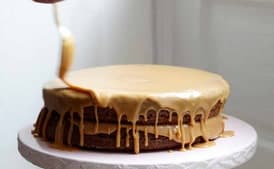 Caramel Cake