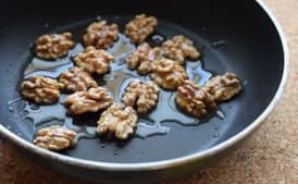 Caramelized Walnuts