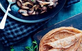 Chestnut Crêpes with Creamy Mushrooms