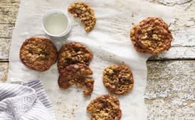 Chewy Coconut–Chocolate Chip Cookies