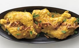 Chicken in Garlic-Almond Sauce