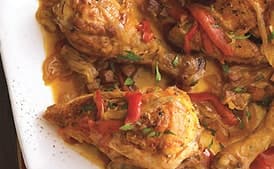 Chicken with Bell Peppers, Smoked Ham, and Paprika