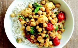 Chickpea Curry with Roasted Cauliflower and Tomatoes