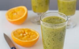 Chilled Cucumber and Orange Juice with Oregano