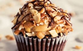 Chocolate Peanut Butter Pretzel Cupcakes
