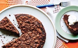 Chocolate-Rye Crumb Cake