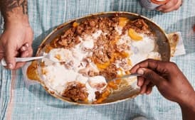 Cinnamon-Oat Peach Crisp