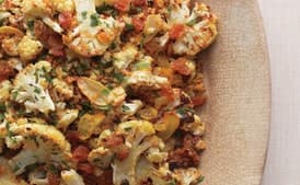 Crispy Cauliflower with Capers, Raisins, and Breadcrumbs