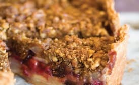 Deep-Dish Winter Fruit Pie With Walnut Crumb