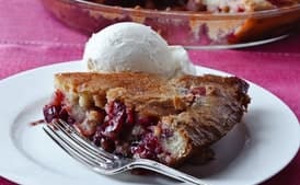 Easy Cranberry & Apple Cake