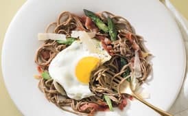 Egg-Topped Soba Noodles with Asparagus and Prosciutto