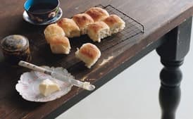 Featherlight Yeast Rolls