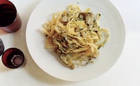 Fettuccine with Artichokes