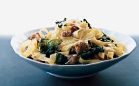 Fettuccine With Sausage and Kale