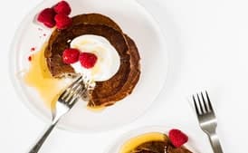 Fresh Raspberry-Quinoa Pancakes