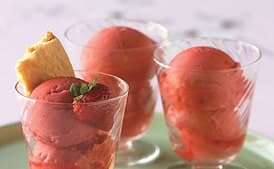 Fresh Strawberry Sorbet with Shortbread Cookies