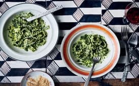 Fridge-Dive Pesto Pasta