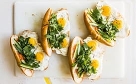 Fried Egg Bánh Mì