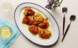 Garlic-Curry Chicken Thighs with Yogurt Sauce