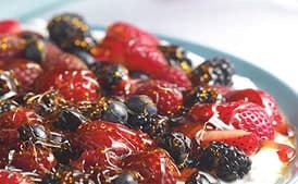 Ginger Yogurt with Berries and Crunchy Caramel