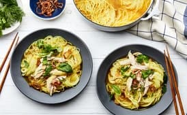 Golden Noodles With Chicken