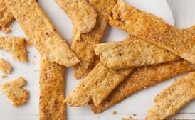 Green-Peppercorn Cornmeal Crackers