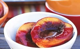Grilled Peaches with Fresh Raspberry Sauce