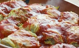 Holishkes (Stuffed Cabbage)
