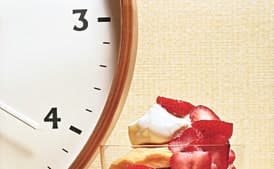 Hot Milk Cakes with Strawberries and Cream