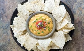 Instant-Pot Vegan Cauliflower Queso