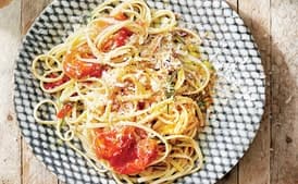 Linguine with Burst Tomatoes and Chiles