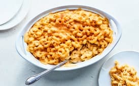 Macaroni & Cheese for a Crowd