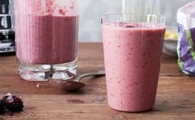 Mango, Berry & Banana Smoothie