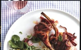 Mesclun and Cherry Salad with Warm Goat Cheese