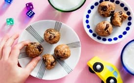 No-Bake Energy Bites with Oats and Dried Cherries