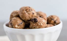 Oatmeal Cookie Energy Bites