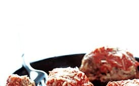 Old-Fashioned Meatballs in Red Sauce