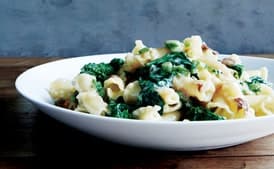 Pasta with Anchovy Butter and Broccoli Rabe