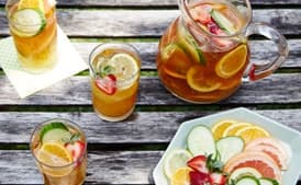 Pimm's Royale Punch