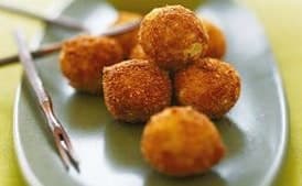 Potato Croquetas with Saffron Alioli