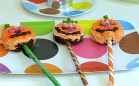 Pumpkin Brownie Pops