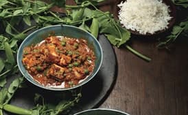 Quick Chicken Paella with Sugar Snap Peas