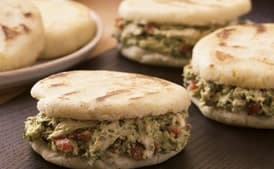 Reina Pepiada Arepas